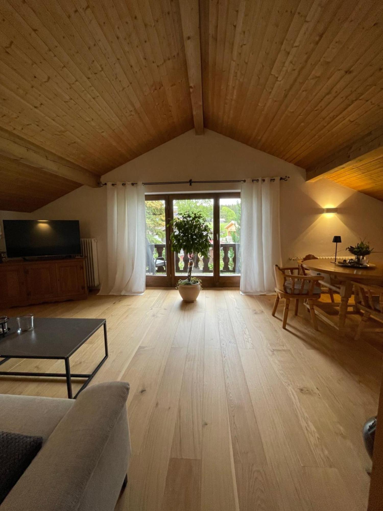 Apartment Grosszuegige Alpenwohnung Im Dachgeschoss Bad Kohlgrub
