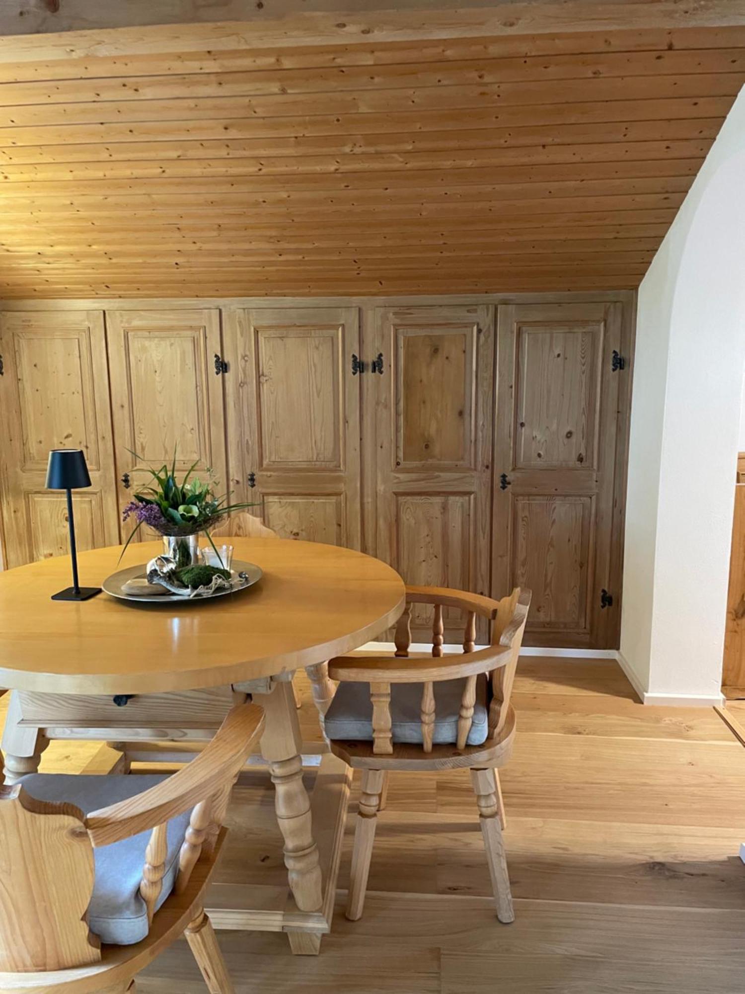 Grosszuegige Alpenwohnung Im Dachgeschoss Apartment